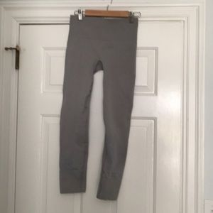 Lululemon capris I no longer fit into,